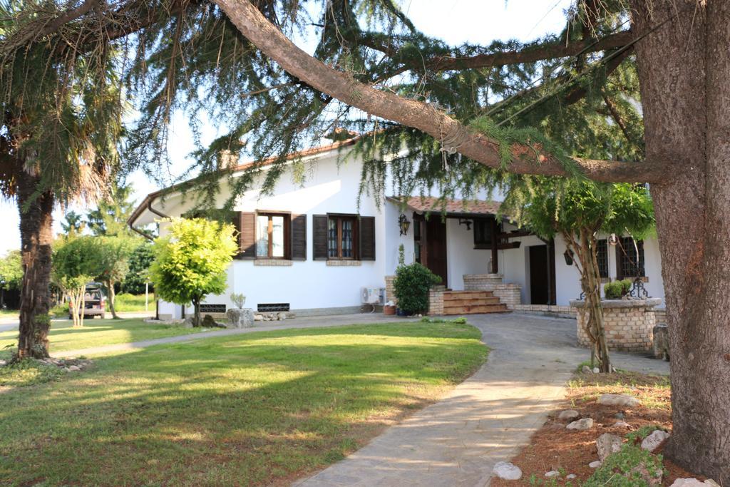 Appartamenti Via Calnova نوفينتا دي بْيافي الغرفة الصورة